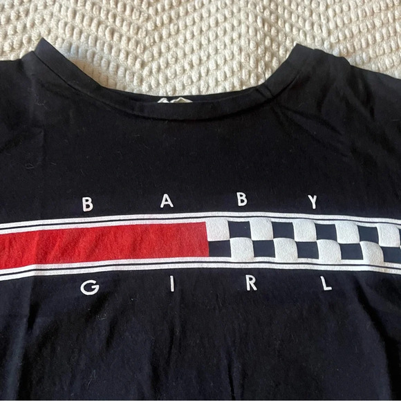 🖤 New Y2K Babygirl Crop Tee Shirt🖤 - Picture 5 of 6